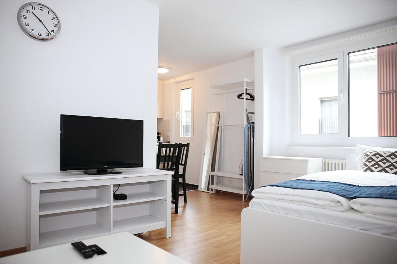 Star Apartment *