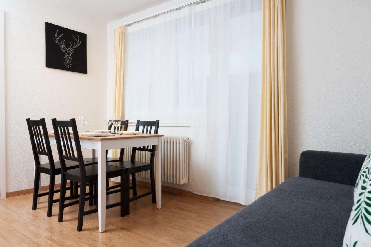 Star Apartment *